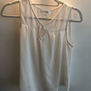 Basic white Tank